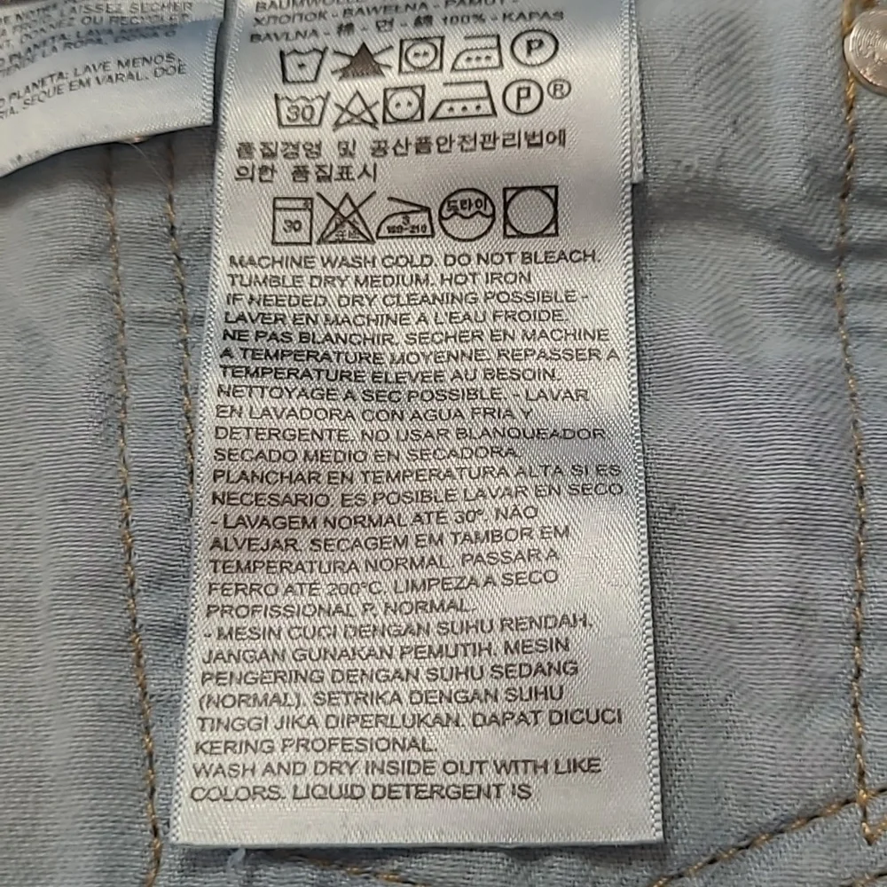 Levi's 501 Jeans Men's sz 32 Classic Fit Denim Jeans